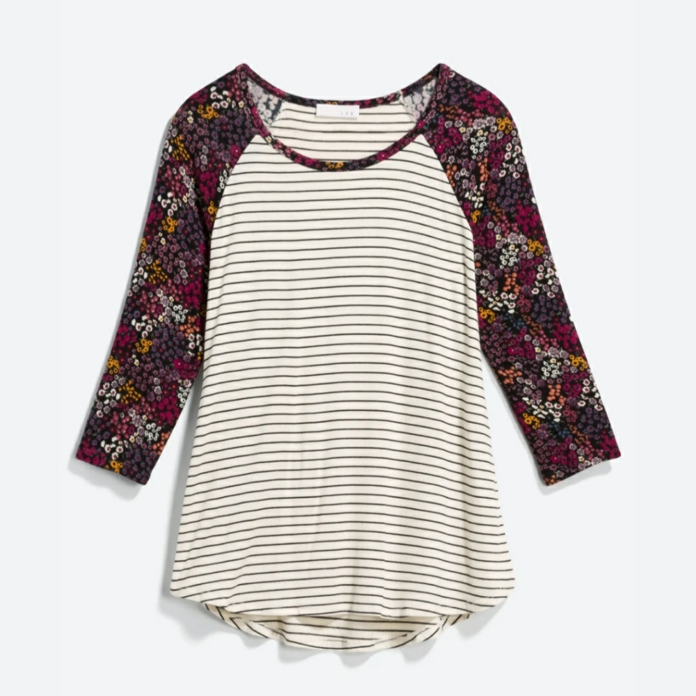 Long sleeve knit top